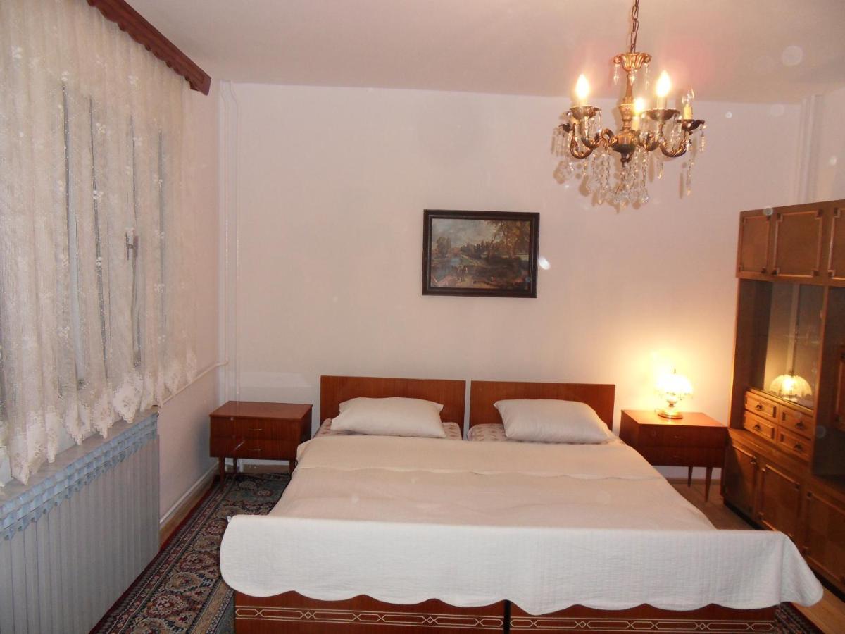 Accordeon Daire Visoko Dış mekan fotoğraf